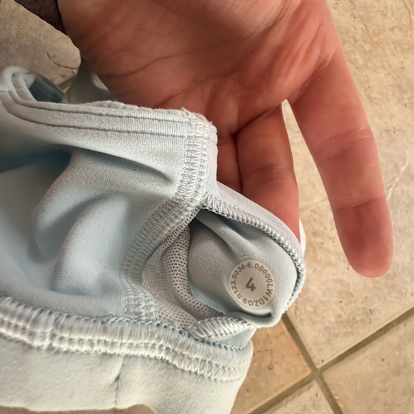 Light Blue Lululemon Ribbed Align Crop Tank Top Size 4 - Picture 4 of 4